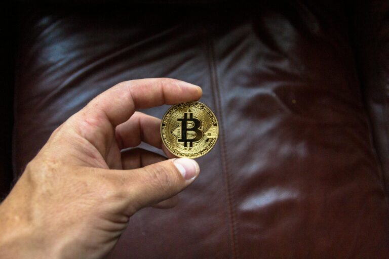 Does jamie dimon own bitcoin?